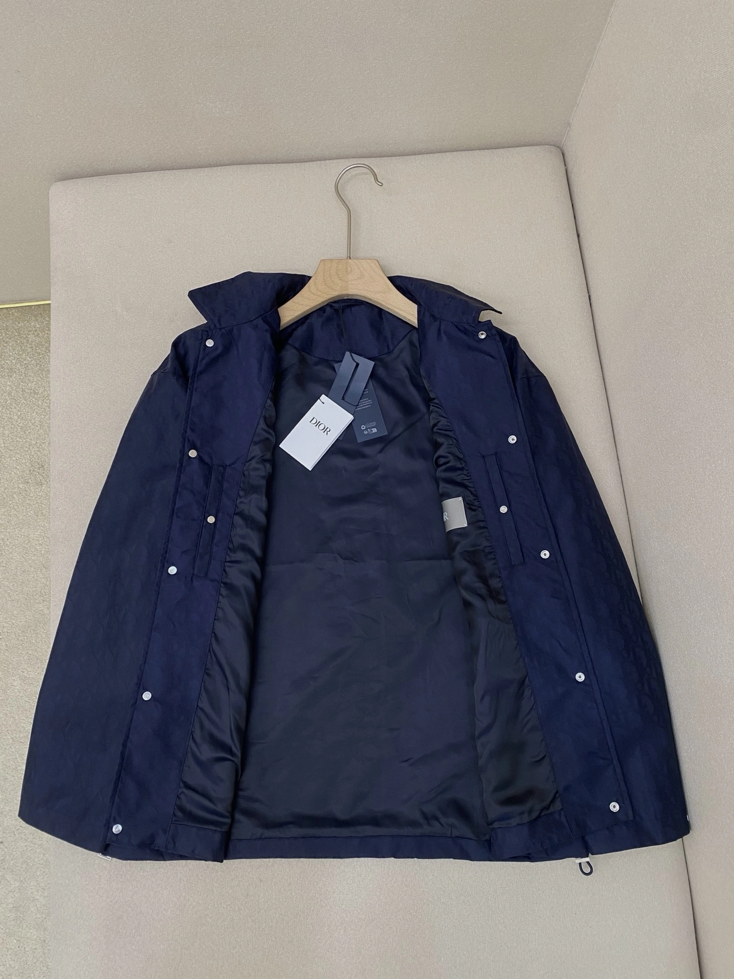 wg.luxury- 4ior item:E-F409G2673-2